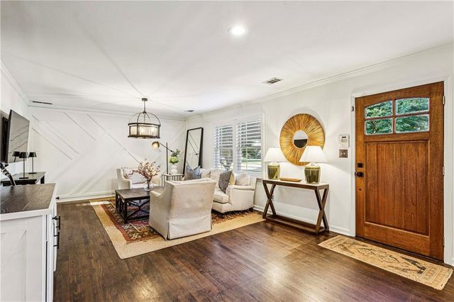 1905 Woodland Hills NW Avenue, Atlanta, GA 30318