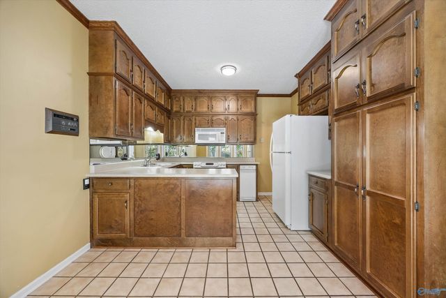 103 Heritage Way SW, Huntsville, AL 35802