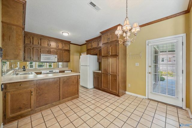 103 Heritage Way SW, Huntsville, AL 35802