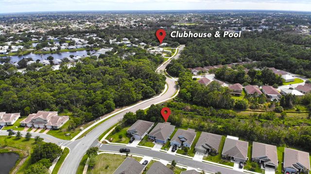 886 NE Whistling Duck Way, Port St. Lucie, Port St Lucie, FL 34983