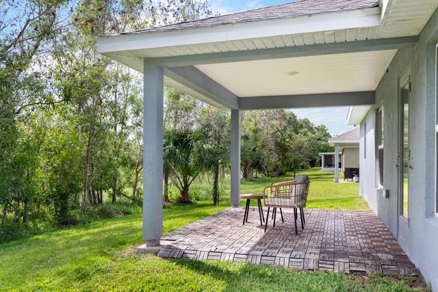 886 NE Whistling Duck Way, Port St. Lucie, Port St Lucie, FL 34983