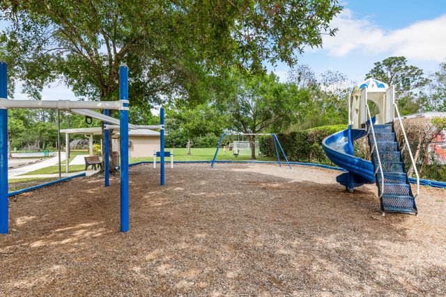 886 NE Whistling Duck Way, Port St. Lucie, Port St Lucie, FL 34983