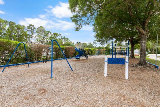 886 NE Whistling Duck Way, Port St. Lucie, Port St Lucie, FL 34983