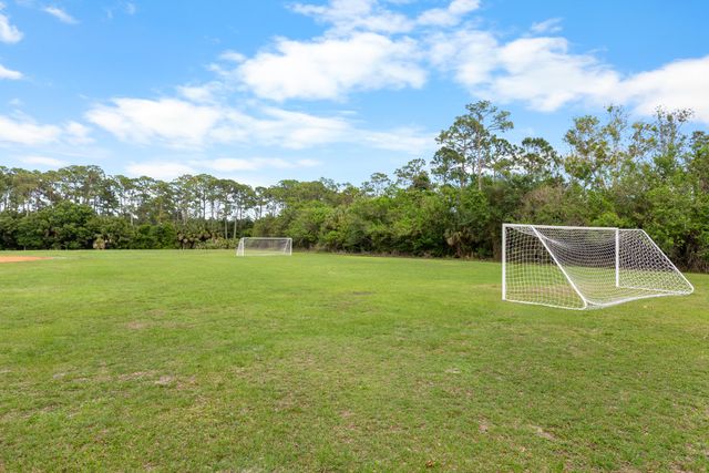 886 NE Whistling Duck Way, Port St. Lucie, Port St Lucie, FL 34983