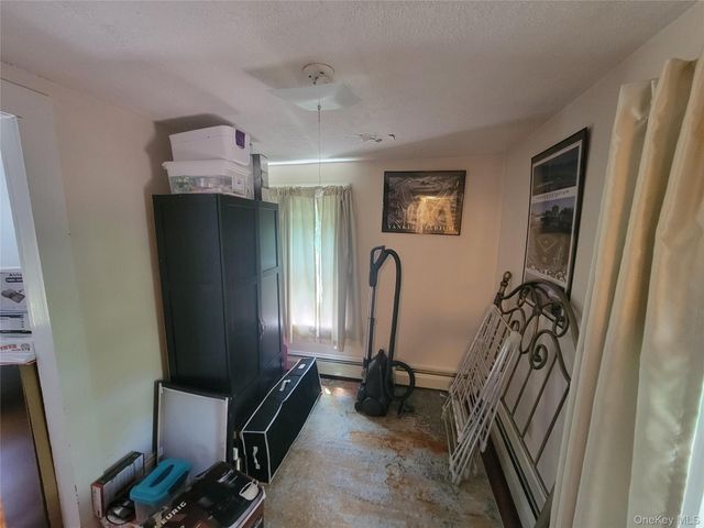 3 Albertson Road, Marlboro, NY 12542