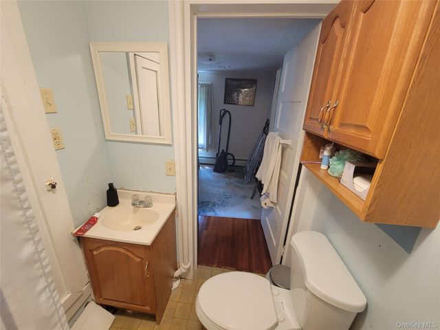 3 Albertson Road, Marlboro, NY 12542