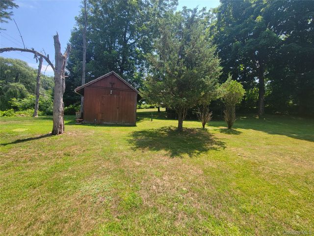 3 Albertson Road, Marlboro, NY 12542