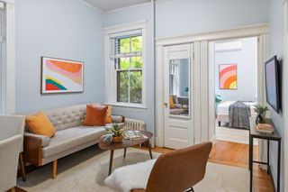 68 Phillips St 4, Boston, MA 02114