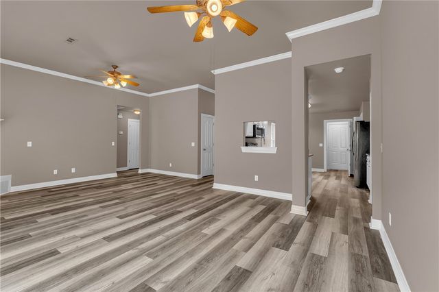 1572 N Plantation Avenue, Fayetteville, AR 72704