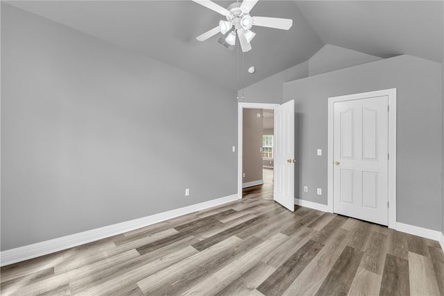 1572 N Plantation Avenue, Fayetteville, AR 72704