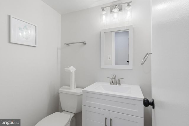 8398 UXBRIDGE CT, Springfield, VA 22151