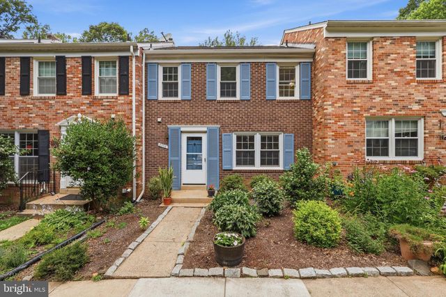 8398 UXBRIDGE CT, Springfield, VA 22151
