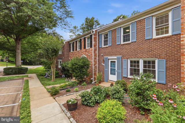 8398 UXBRIDGE CT, Springfield, VA 22151