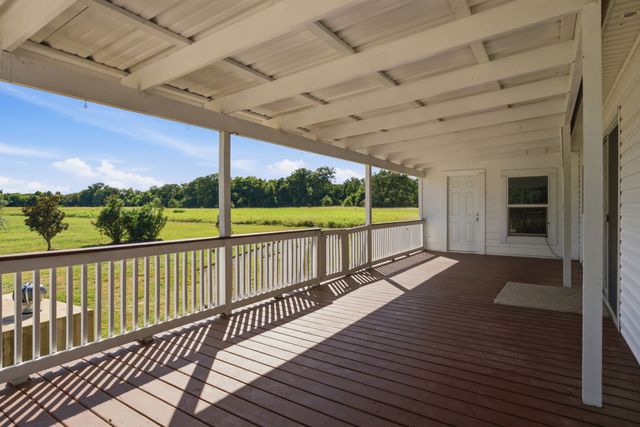 719 Vz County Road 4418, Canton, TX 75103
