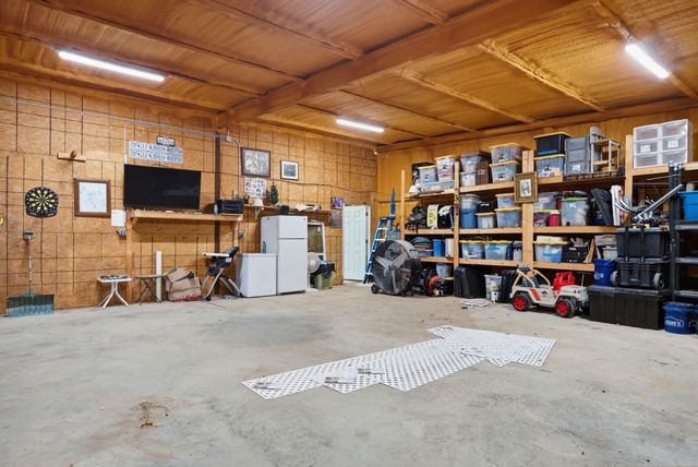 719 Vz County Road 4418, Canton, TX 75103