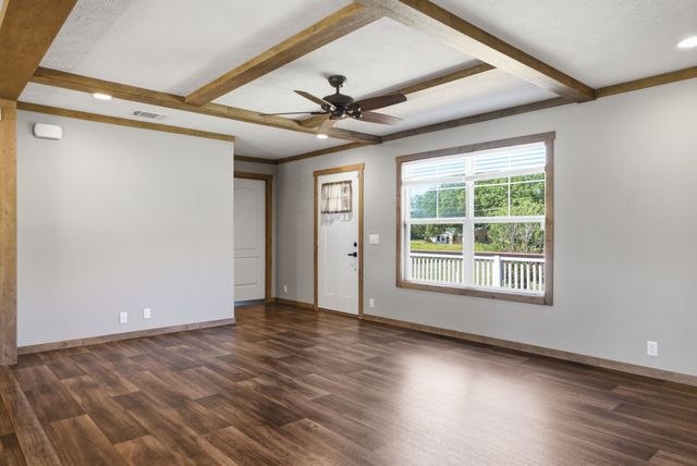 719 Vz County Road 4418, Canton, TX 75103