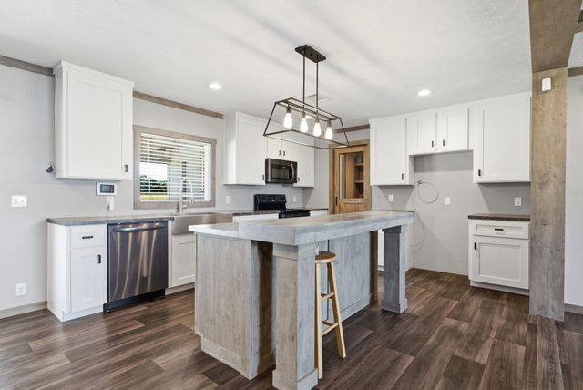 719 Vz County Road 4418, Canton, TX 75103