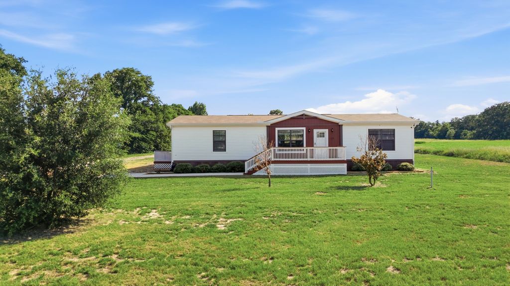 719 Vz County Road 4418, Canton, TX 75103