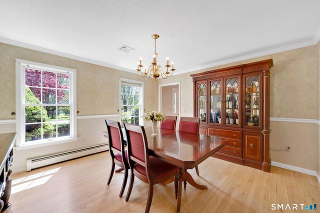 75 Spinners Run, South Windsor, CT 06074