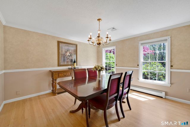 75 Spinners Run, South Windsor, CT 06074