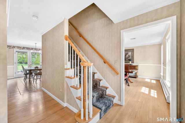 75 Spinners Run, South Windsor, CT 06074