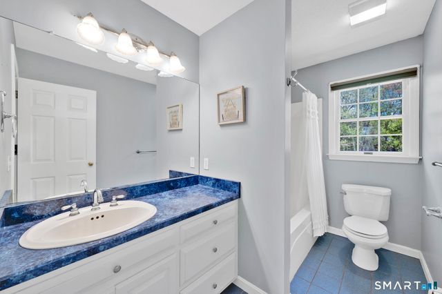 75 Spinners Run, South Windsor, CT 06074