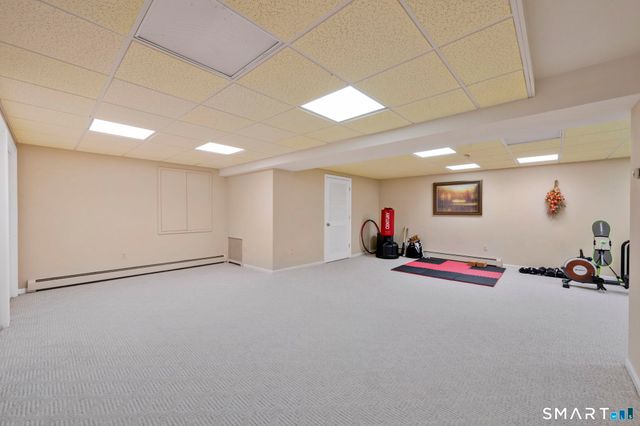 75 Spinners Run, South Windsor, CT 06074