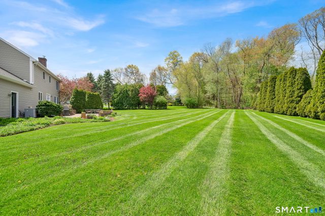 75 Spinners Run, South Windsor, CT 06074