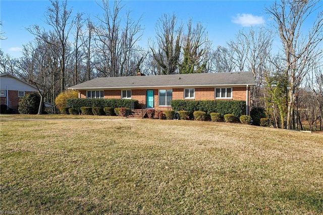 914 Oakcrest Drive, Reidsville, NC 27320