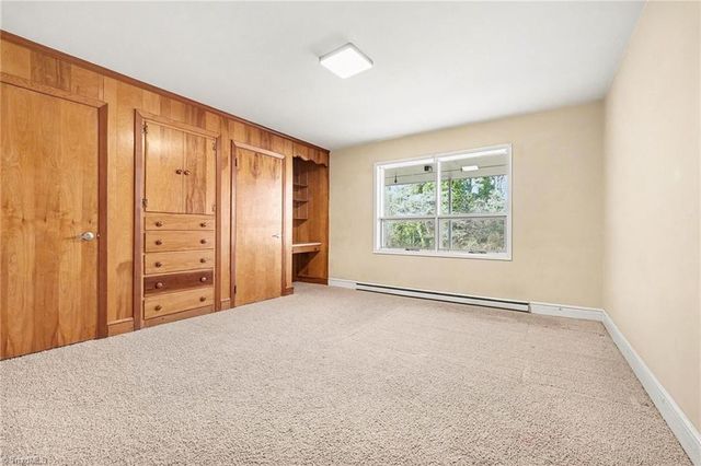 914 Oakcrest Drive, Reidsville, NC 27320