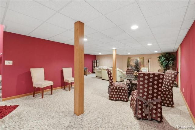 585 Boulder Lake Drive, Oxford, MI 48371