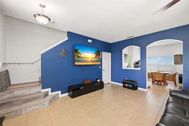 528 RAINBOW SPRINGS LOOP, Groveland, FL 34736