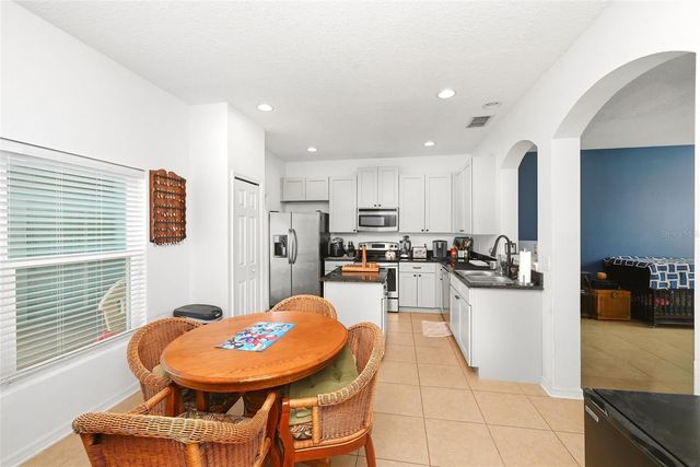 528 RAINBOW SPRINGS LOOP, Groveland, FL 34736