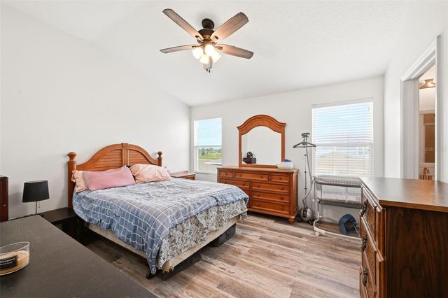 528 RAINBOW SPRINGS LOOP, Groveland, FL 34736