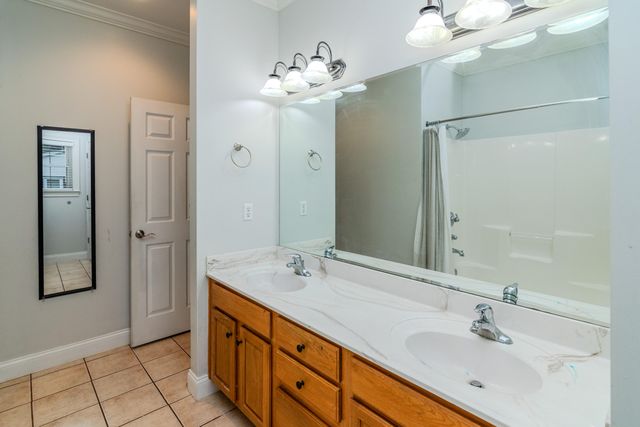 713 Winterhaven Lane, Frankfort, KY 40601