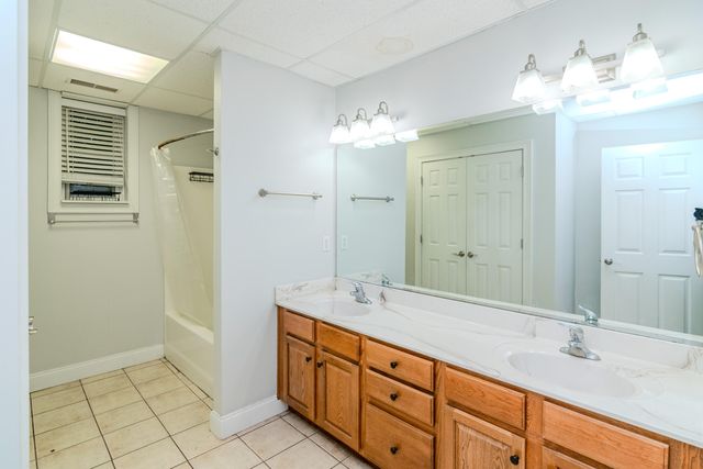 713 Winterhaven Lane, Frankfort, KY 40601
