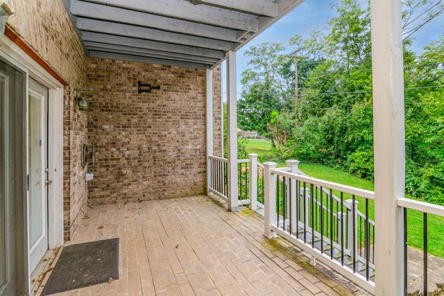 713 Winterhaven Lane, Frankfort, KY 40601