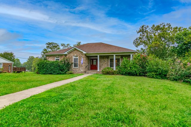 713 Winterhaven Lane, Frankfort, KY 40601