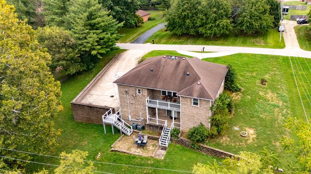 713 Winterhaven Lane, Frankfort, KY 40601