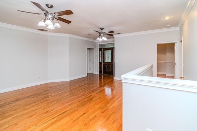 713 Winterhaven Lane, Frankfort, KY 40601