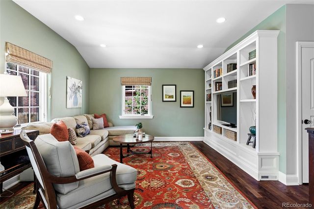 1015 S Steele Street, Denver, CO 80209