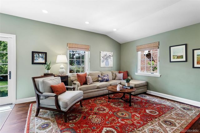 1015 S Steele Street, Denver, CO 80209