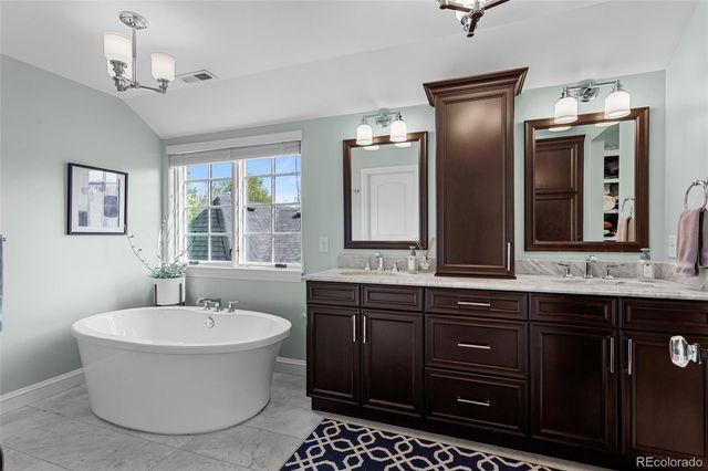 1015 S Steele Street, Denver, CO 80209