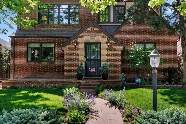 1015 S Steele Street, Denver, CO 80209
