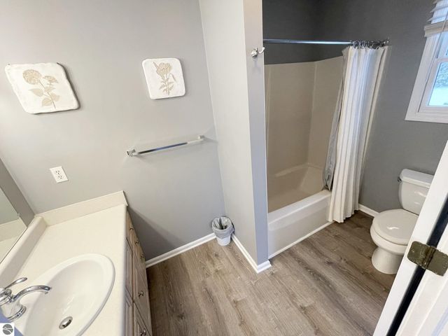 10511 Lake Of The Woods Road, Mancelona, MI 49659