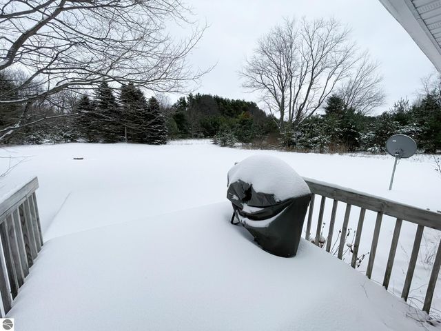 10511 Lake Of The Woods Road, Mancelona, MI 49659