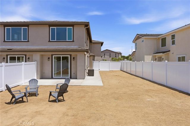 5868 Persepolis Ct, Riverside, CA 92505
