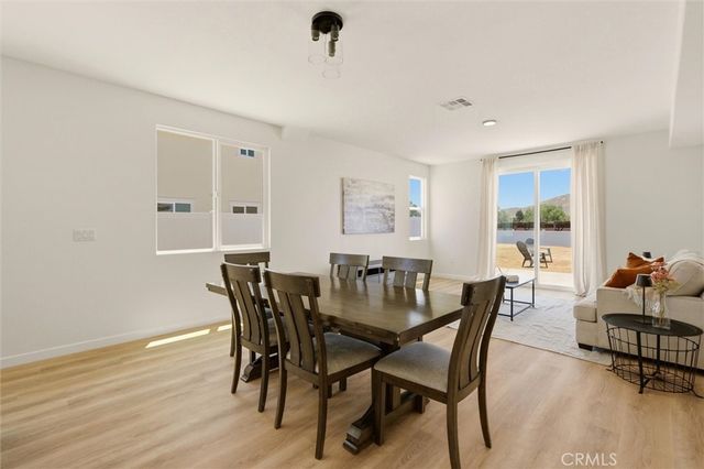 5868 Persepolis Ct, Riverside, CA 92505