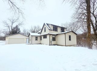 52765 409th Avenue, North Mankato, MN 56003
