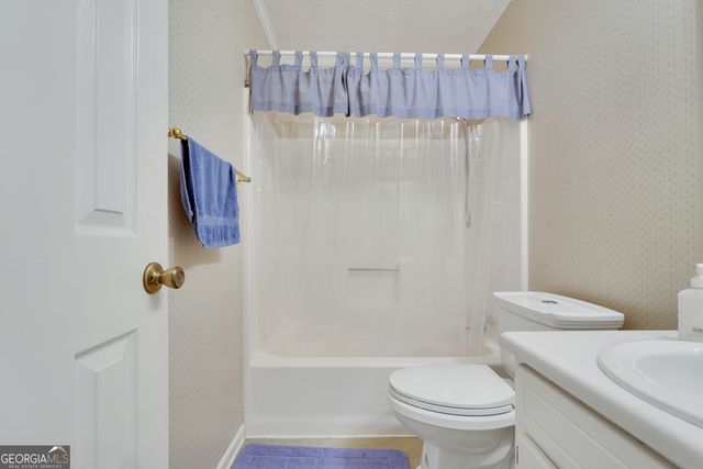 102 Steeplechase Drive, Mcdonough, GA 30252